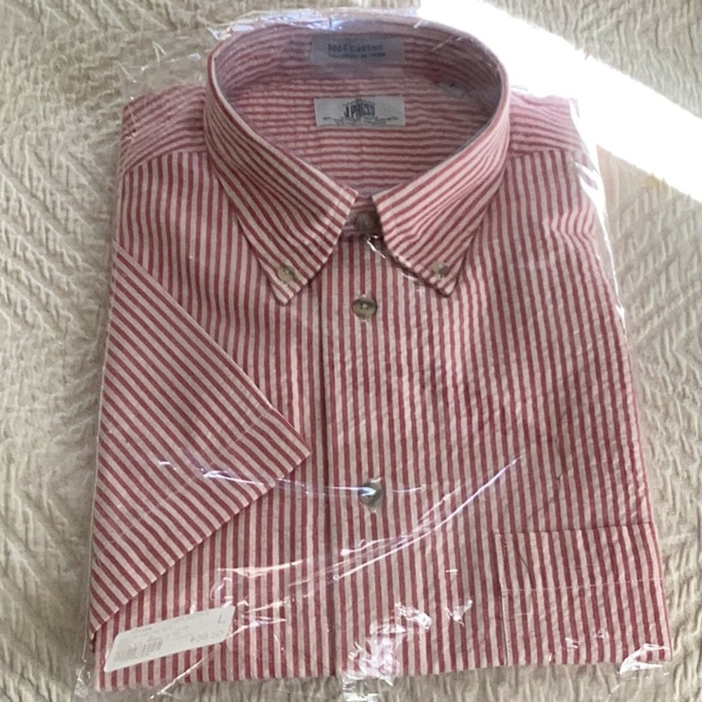 J Press Men’s sear sucker short sleeve shirt